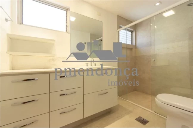 Imagem Apartamento à venda em Higienópolis com 4 quartos (1 suite) e 2 vagas, 200m2.
