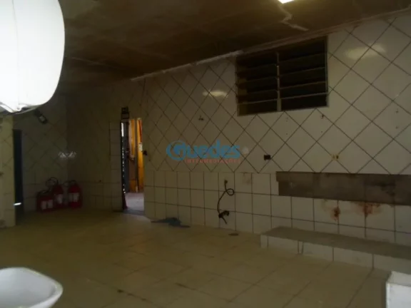 Imagem Ponto Comercial de 470m², locação na Chácara Santo Antônio