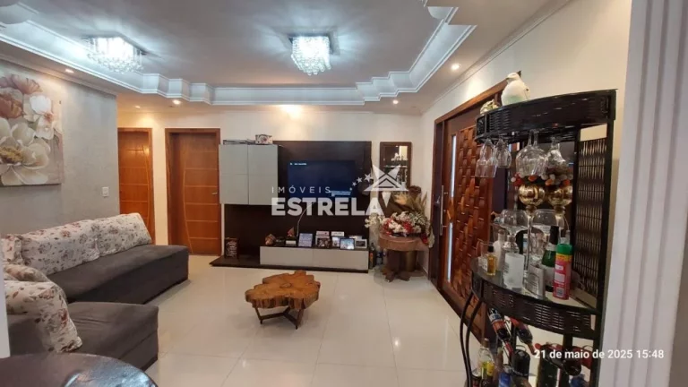 Imagem Ótima casa à venda em Cotia/SP