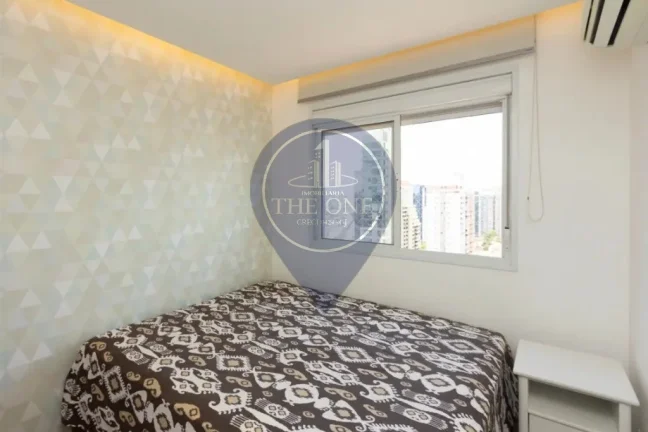Imagem Apartamento de Luxo na Cidade Monções: 3 quartos, 3 suítes, 5 banheiros, 2 vagas de garagem, 134m². Alugue já em SP!