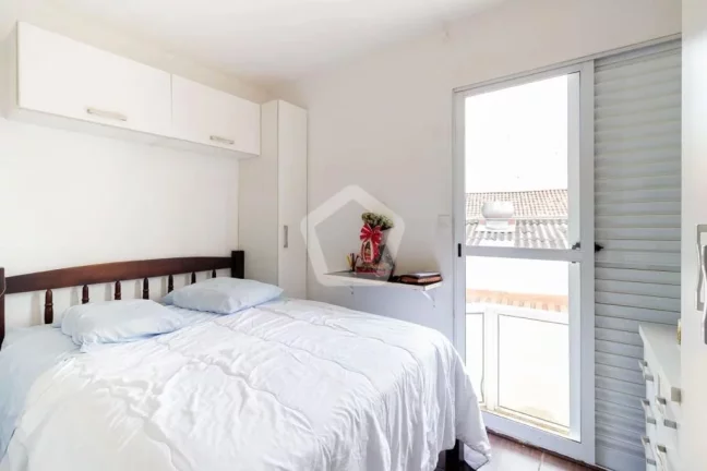 Imagem Sobrado Condomínio Fechado Vila Bertioga - 152 m² - 3 Dormitórios - 1 Suíte - 3 Vagas