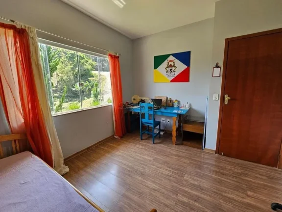 Imagem Casa em Condomínio para Venda em Teresópolis / RJ no bairro Vargem Grande