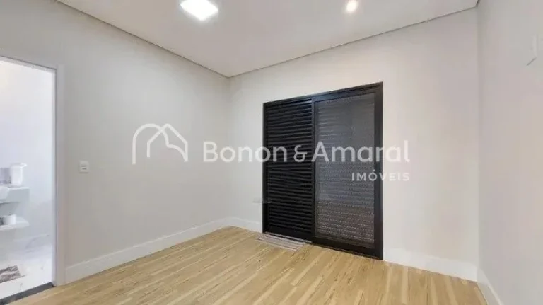 Imagem Apresentamos uma casa encantadora, ideal para criar momentos inesquecíveis com sua família. Com um...