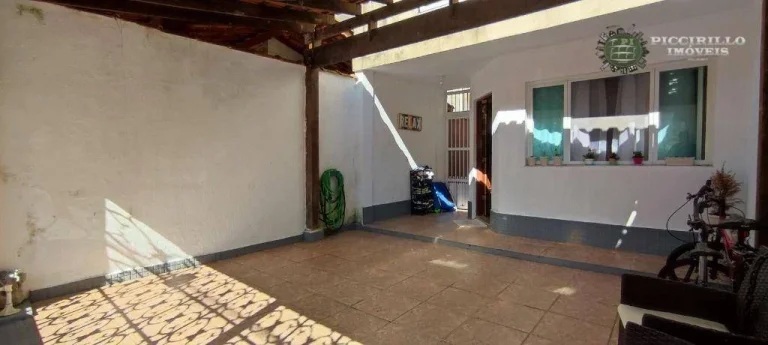Imagem Sobrado com 3 dormitórios à venda, 118 m² por R$ 680.000,00 - Canto do Forte - Praia Grande/SP