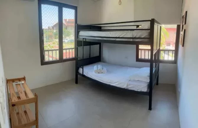 Imagem Casa de condomínio à venda em Ipojuca, Muro Alto, com 6 quartos, 260m2