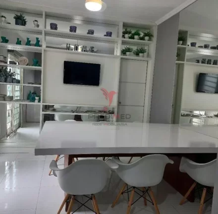 Imagem Sobrado no Parque do Sol, Guaratinguetá. 2 Suites, sala de estar e jantar. Vaga de garagem