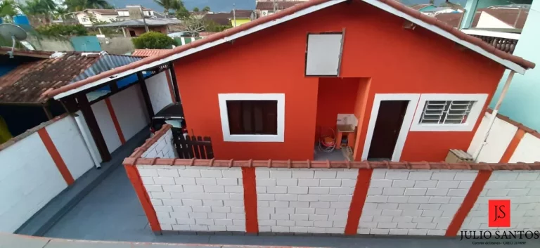 Imagem DUAS CASAS NO PEREQUÊ AÇU PROXIMO PRAIA