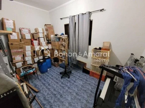 Imagem Ótima casa térrea à venda próximo do Swiss Park em Campinas
Casa com um maravilhoso quintal, sal...