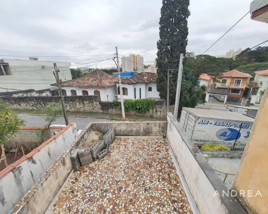 Imagem CASA ASSOBRADADA - 1 DORMITORIO COM 1 VAGA + 1 DORMITORIO COM BANHEIRO