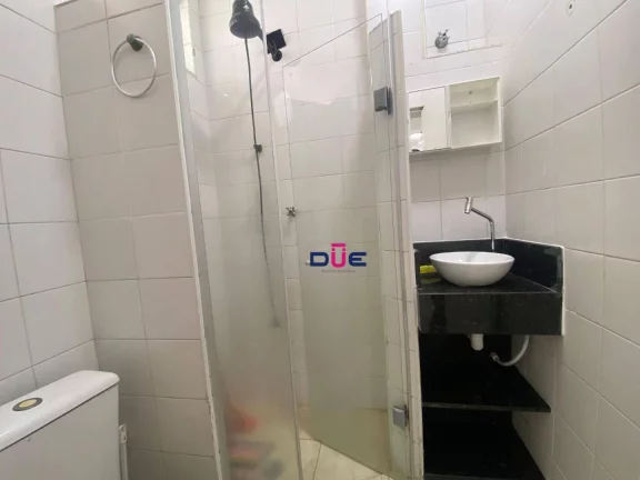 Imagem Apartamento 2 dormitórios para locação no coração do Gonzaga – a menos de 100 metros da praia!