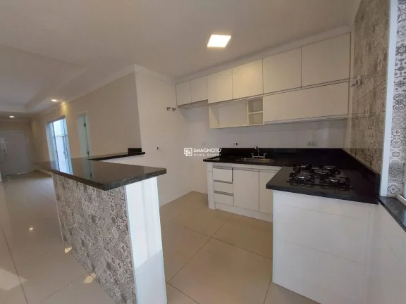 Imagem Sobrado com 3 dormitórios à venda, 191 m² por R$ 1.100.000,00 - Pompéia - Piracicaba/SP