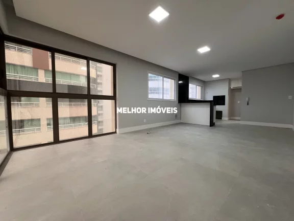 Imagem Locação Anual Apartamento Alto Padrão com churrasqueira á carvão e uma linda vista em Balneário Camboriú