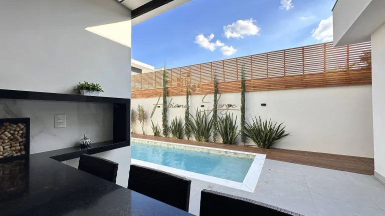 Casa com 3 Quartos à Venda, 217 m² em Roncáglia - Valinhos