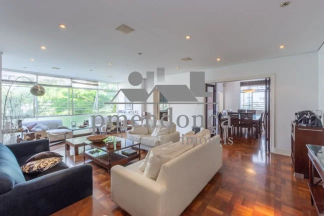 Imagem Apartamento com 278m², localizado na Rua Sabará esquina com Av Higienópolis.