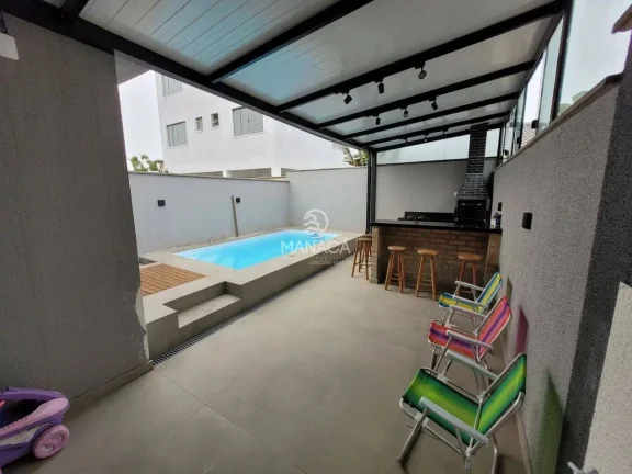Imagem Casa com 78m², 2 quartos, mobiliada e piscina localizada no bairro Itajuba em Barra Velha - SC