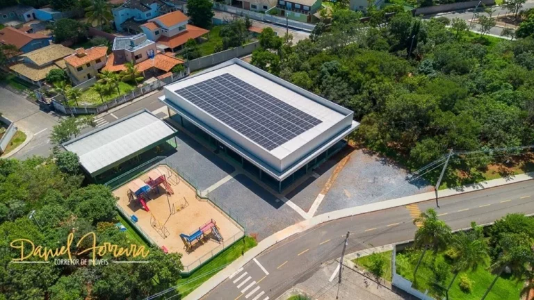 Imagem Terreno plano com 600 m² à venda no condomínio Parque do Mirante