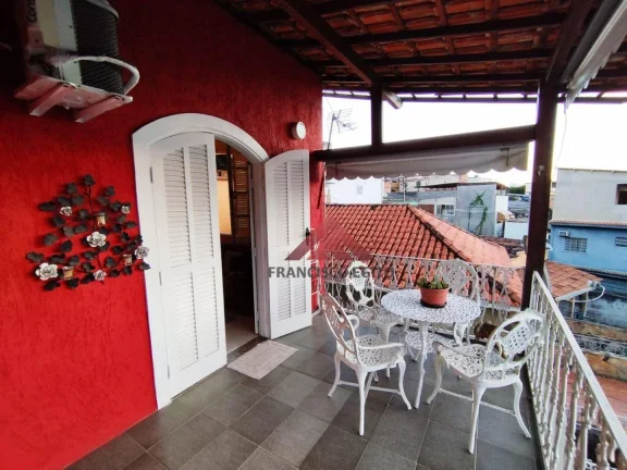 Imagem Casa com 2 dormitórios à venda, 89 m² por R$ 250.000,00 - Neves - São Gonçalo/RJ