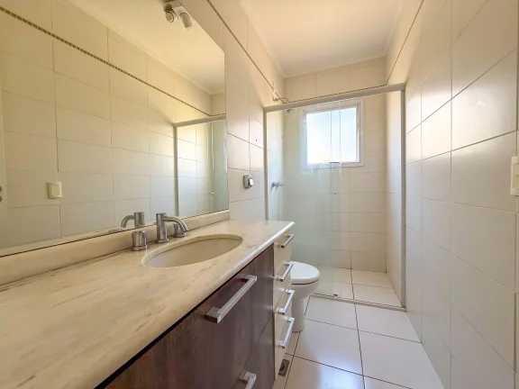 Imagem Casa moderna e reformada à venda no Condomínio Villa Campolin ? Parque Campolim, Sorocaba