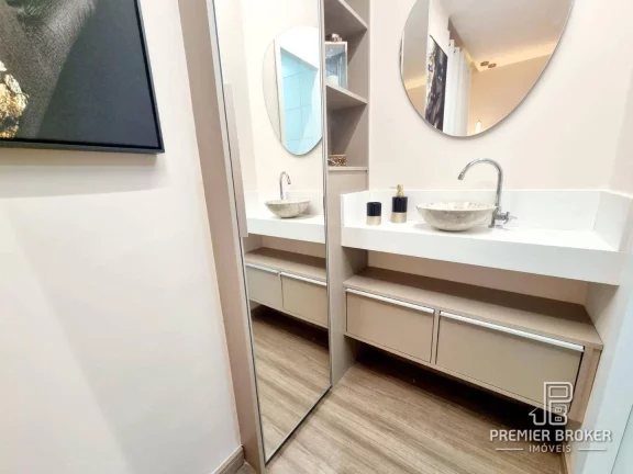Imagem Apartamento à venda, 54 m² por R$ 283.000,00 - Cascata do Imbuí - Teresópolis/RJ