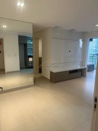 Imagem Apartamento com 62 M², 2 dormitórios, ampla sala com sacada, área de serviços, cozinha, 02 banhe...