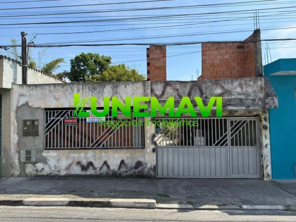 Casa à Venda no Centro de Ferraz de Vasconcelos - Perto de tudo para você!