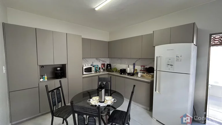 Imagem Casa à Venda no Bairro Nova Floresta – 3 Quartos, Suíte, Varanda Gourmet!
