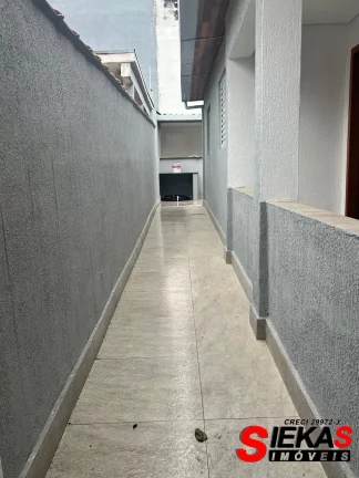 Imagem Impecável casa para locação em São Paulo-SP, bairro Jardim Vila Formosa: 2 quartos, 1 sala, 1 banheiro, 4 vagas, 100m²!