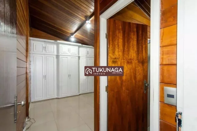 Imagem Casa Térrea com 4 Suítes à venda, 553m² por R$ 1.600.000 - Vila Rosália - Guarulhos/SP
