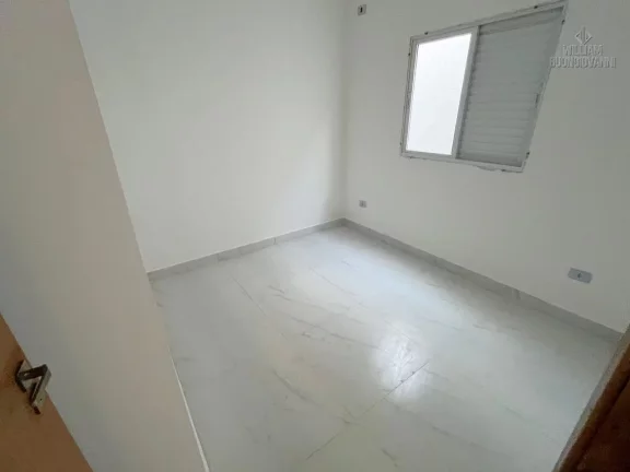 Imagem Casa de condomínio na Vila Tupi, 2 Dormitórios com Suíte! Casa Térrea!