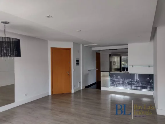 Imagem Apartamento Desocupado À Venda Na Mooca - 3 Dorms - Sacada Gourmet!!