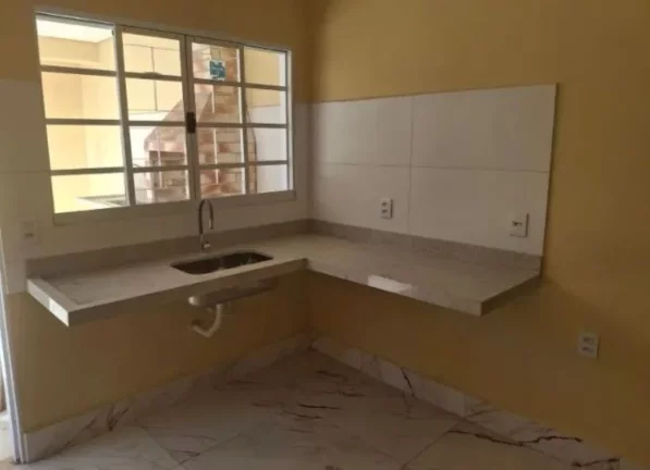 Imagem Casa em Condomínio para Venda em Cuiabá / MT no bairro Recanto dos Pássaros