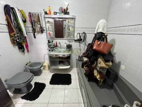 Imagem Casa térrea à venda no Condomínio Boungainvillée I em Peruíbe