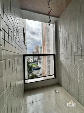 Imagem Ed. LUBIANKA - Amplo Apartamento na Praia de Beverly Hills – 2ª Quadra do Mar