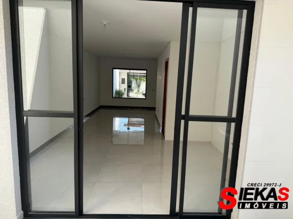 Imagem Casa à venda na Vila Ré em São Paulo-SP: 2 quartos, 1 suíte, 2 banheiros, 2 vagas de garagem!