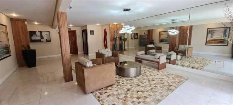 Imagem Apartamento à Venda em Guilhermina, Praia Grande - SP
