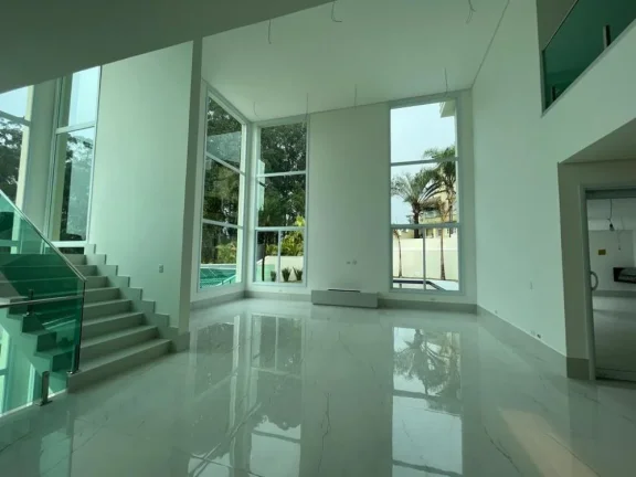Imagem Casa no TAMBORÉ 1 - 900m²