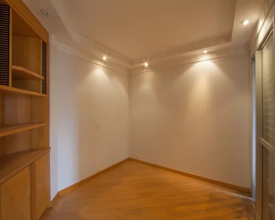 Imagem Cobertura duplex em Pinheiros com 03 quartos sendo 1 suíte e 3 vagas, 184m²