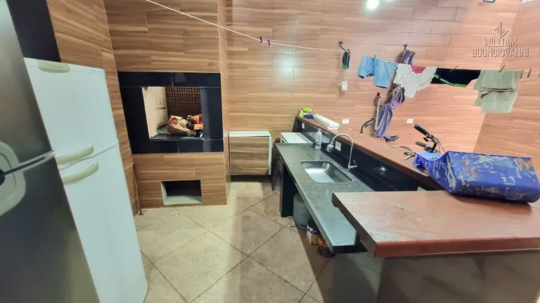 Imagem Casa espetacular à uma quadra da praia com dois quartos sendo uma suíte