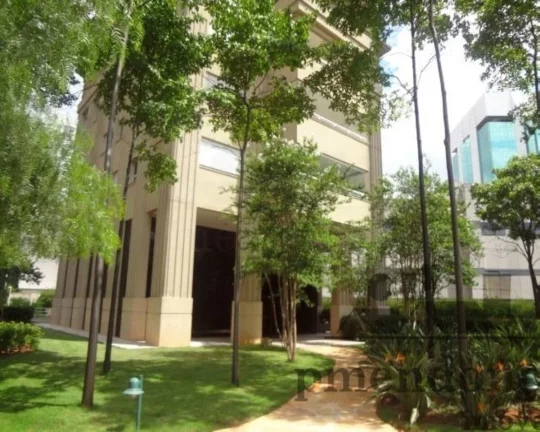 Imagem Cobertura Duplex no Alto de Pinheiros com 4 suI­tes e 6 vagas, 814 m²