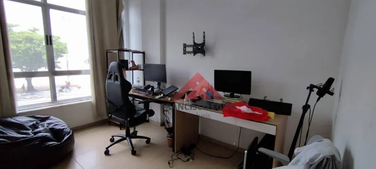 Imagem Apartamento com 2 dormitórios à venda, 70 m² por R$ 800.000,00 - Icaraí - Niterói/RJ