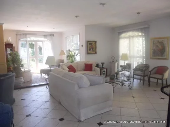 Imagem Casa com 6 dormitórios à venda, 640 m² por R$ 2.000.000,00 - Granja Viana - Jandira/SP