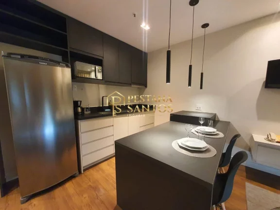 Imagem Apartamento Reformado por Arquiteto – Andar Alto com Vista Livre no Bourbon