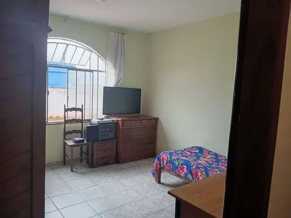 Imagem Casa à venda em Barbacena, Centro, com 3 quartos, 115m2