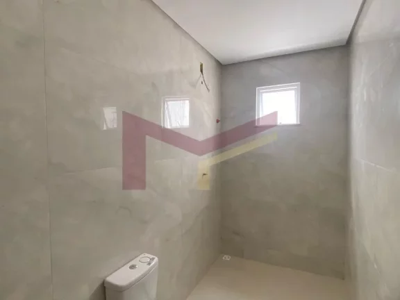 Imagem Sobrado em condomínio com 04 suítes