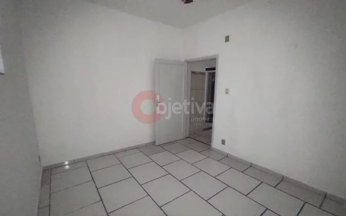 Imagem Prédio e loja a venda com 12 quartos na Vila Nova em Cabo Frio