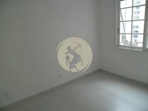 Imagem Apartamento reformado e modernizado a venda no bairro do Gonzaga em Santos