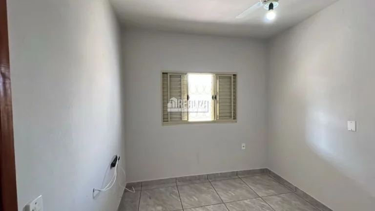 Imagem Casa à venda no Jardim Elza Amuí II, Uberaba - Oportunidade única!