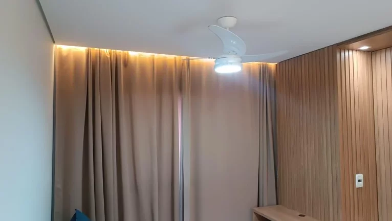 Imagem APTO 7º ANDAR - 2 DORM COM ELEVADOR - CONDOMÍNIO PRAÇA DAS ÁRVORES