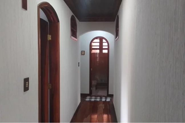 Imagem Casa com 4 quartos para venda em Campo Grande