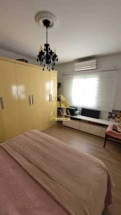 Imagem Casa térrea excelente para fins comerciais, com 03 dorms e 235 m2, 03 vagas